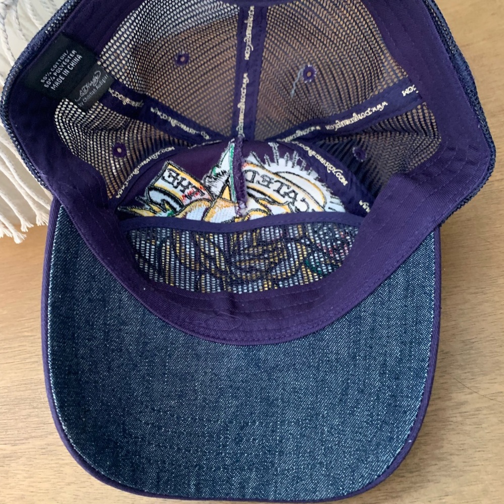 VINTAGE ED HARDY / snap back trucker hat / embroidered rose - Picture 8 of 10